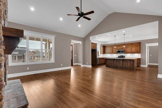 107 Settlers Trace, Tullahoma, TN 37388