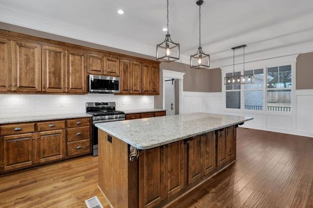 107 Settlers Trace, Tullahoma, TN 37388