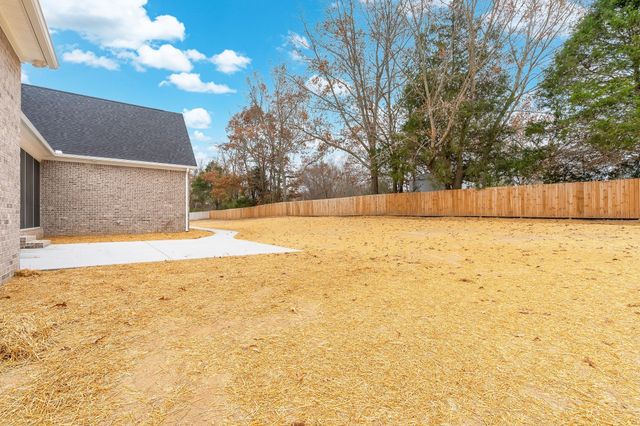 107 Settlers Trace, Tullahoma, TN 37388