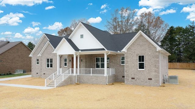 107 Settlers Trace, Tullahoma, TN 37388