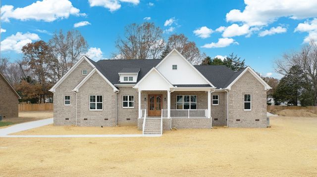 107 Settlers Trace, Tullahoma, TN 37388