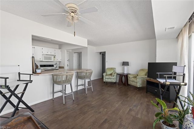 3558 Shore Dr Apt 202, Virginia Beach, VA 23455