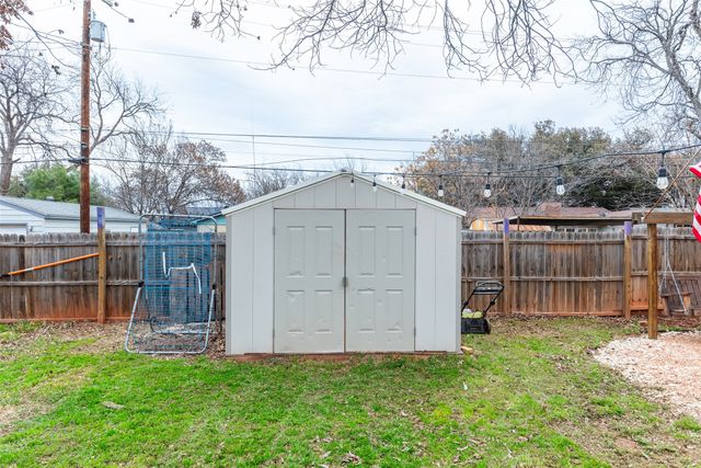 2517 Woodridge Drive, Abilene, TX 79605