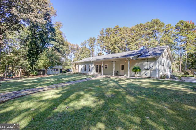 1866 Minix Road, Sharpsburg, GA 30277
