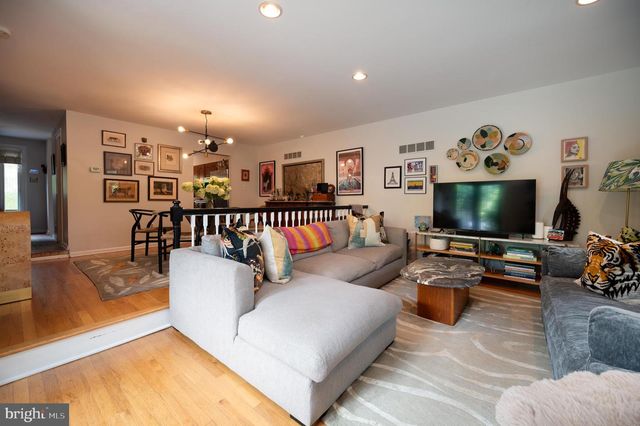 904 N BANCROFT PKWY, Wilmington, DE 19805