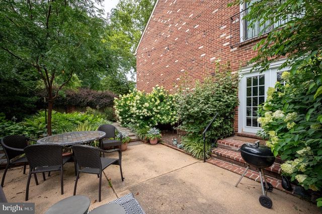904 N BANCROFT PKWY, Wilmington, DE 19805