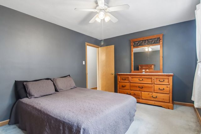8525 S Keeler Avenue, Chicago, IL 60652