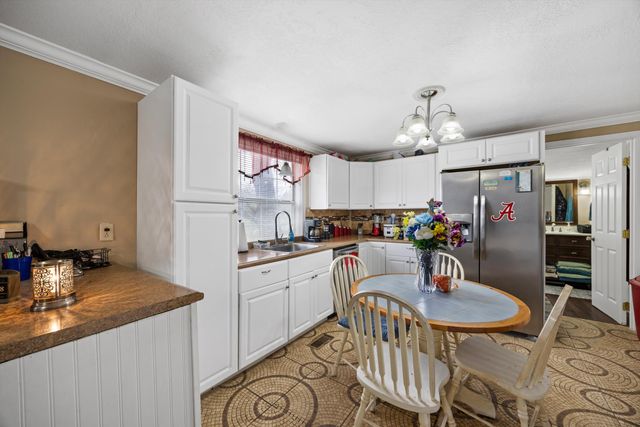 506 Chestnut Street, Lafayette, GA 30728