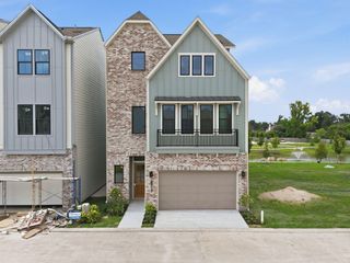 8707 Padua Lane, Houston, TX 77055