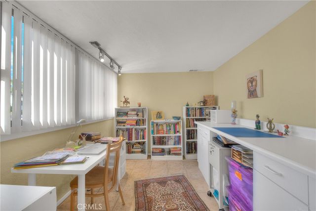 413 Rio Vista DR, Palm Springs, CA 92262