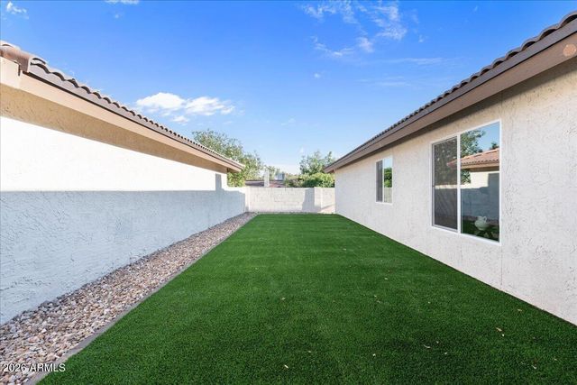 4813 E KOSO Court, Phoenix, AZ 85044