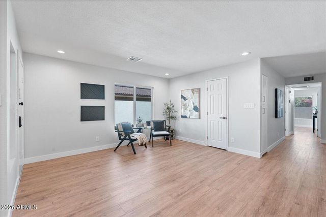 4813 E KOSO Court, Phoenix, AZ 85044