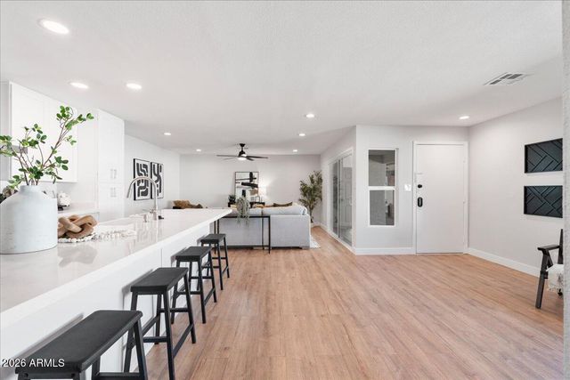 4813 E KOSO Court, Phoenix, AZ 85044