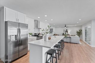 4813 E KOSO Court, Phoenix, AZ 85044