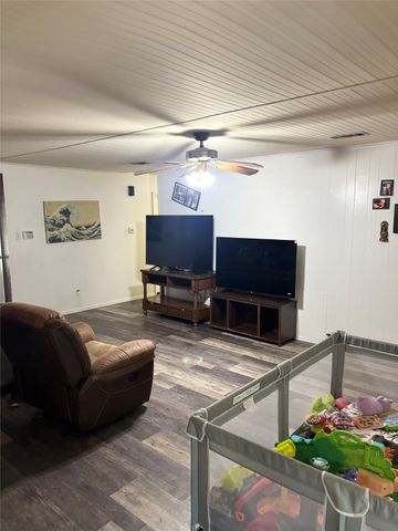 3704 Northpark Drive, Corsicana, TX 75110