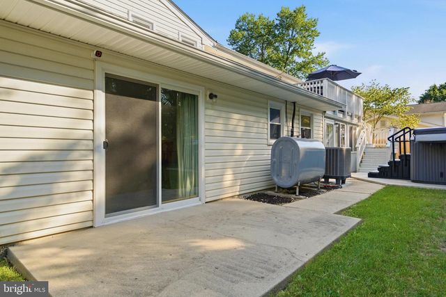 6320 JOSEPHINE RD, Waldorf, MD 20601