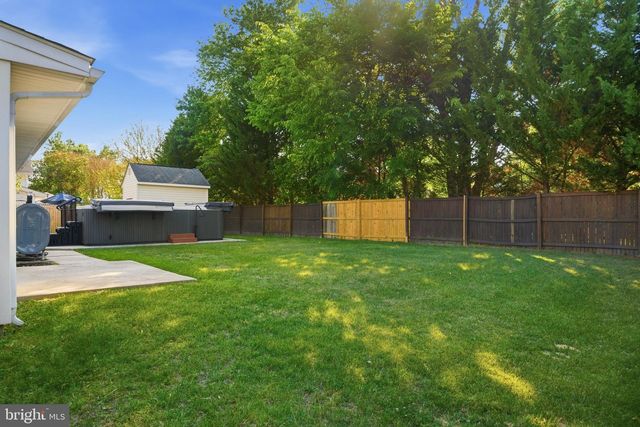 6320 JOSEPHINE RD, Waldorf, MD 20601