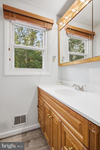 6320 JOSEPHINE RD, Waldorf, MD 20601