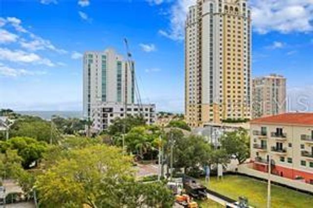 145 4TH AVENUE N 401, St Petersburg, FL 33701