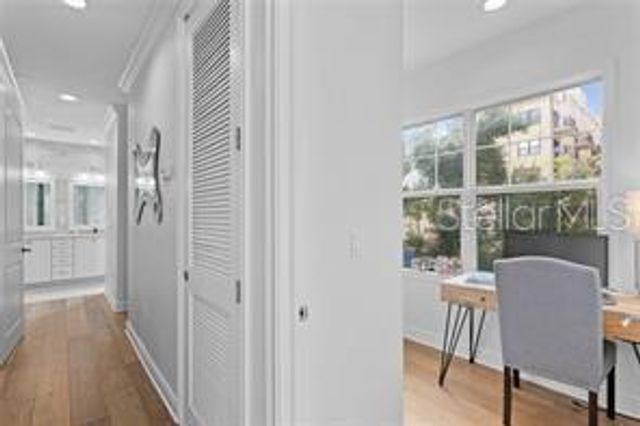 145 4TH AVENUE N 401, St Petersburg, FL 33701