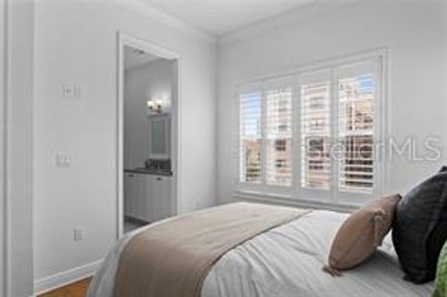 145 4TH AVENUE N 401, St Petersburg, FL 33701