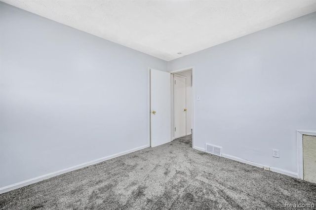 11700 Engleside Street, Detroit, MI 48205