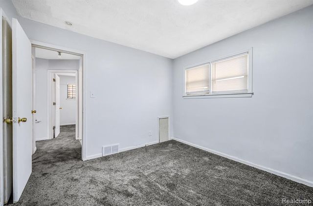 11700 Engleside Street, Detroit, MI 48205