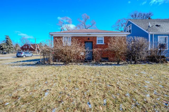 11700 Engleside Street, Detroit, MI 48205