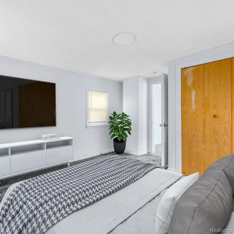 11700 Engleside Street, Detroit, MI 48205