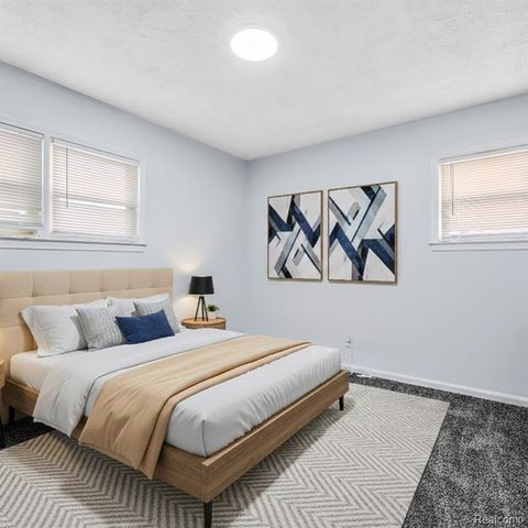 11700 Engleside Street, Detroit, MI 48205