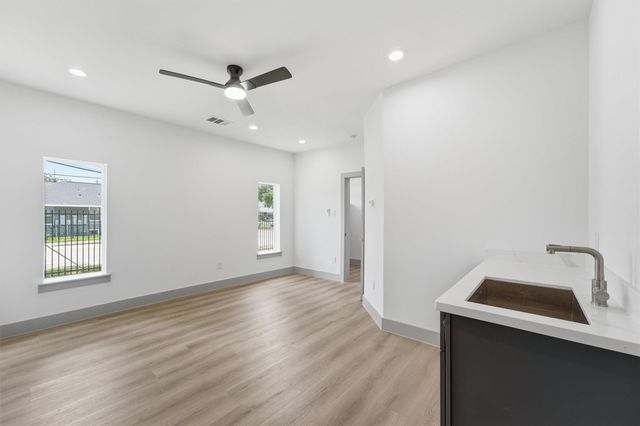 4319 Crawford Street, Houston, TX 77004