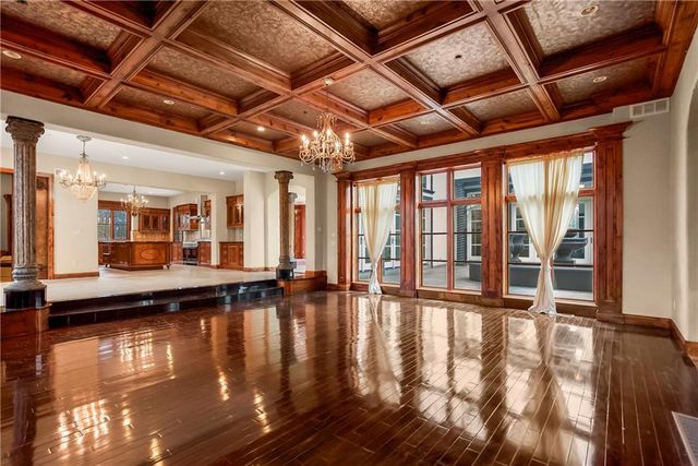 3423 W 138th Street, Leawood, KS 66224