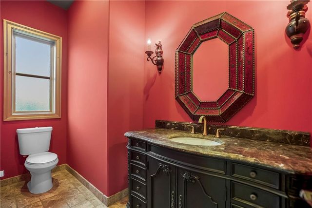 3423 W 138th Street, Leawood, KS 66224