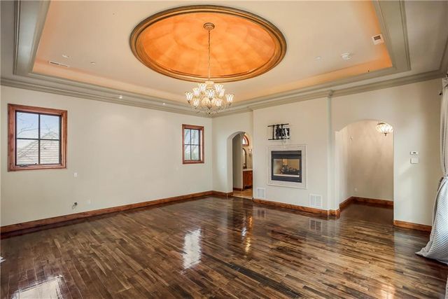 3423 W 138th Street, Leawood, KS 66224