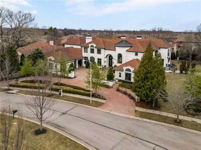 3423 W 138th Street, Leawood, KS 66224