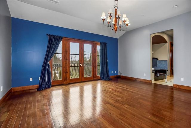 3423 W 138th Street, Leawood, KS 66224