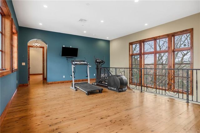 3423 W 138th Street, Leawood, KS 66224