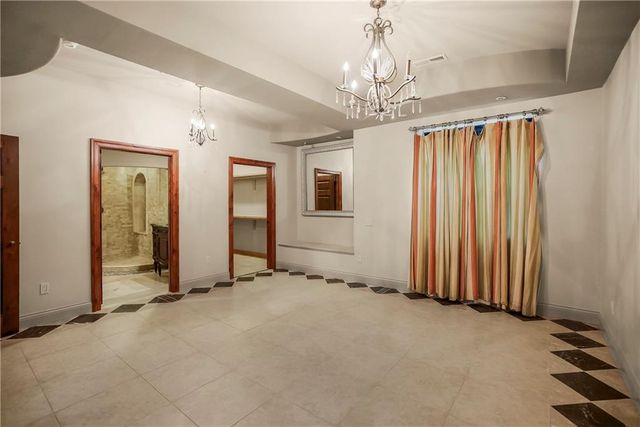 3423 W 138th Street, Leawood, KS 66224