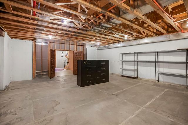 3423 W 138th Street, Leawood, KS 66224