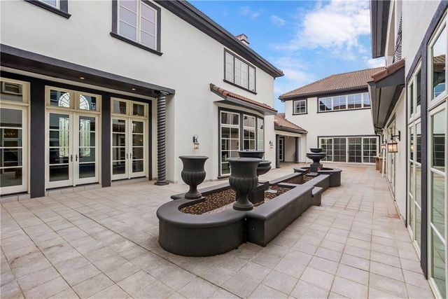 3423 W 138th Street, Leawood, KS 66224