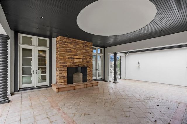 3423 W 138th Street, Leawood, KS 66224