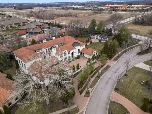 3423 W 138th Street, Leawood, KS 66224