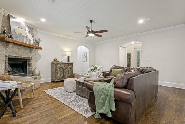 4609 Walnut Street, Flower Mound, TX 75028