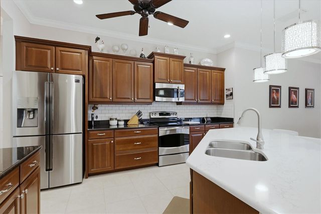 356 MARSH CREEK ROAD, Venice, FL 34292