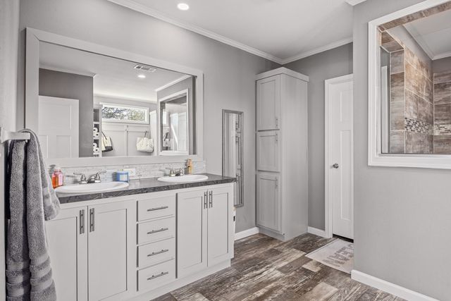 176 Jenna Lane, Harper, TX 78631