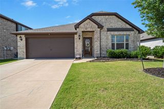 1272 Sumner Street, Aubrey, TX 76227