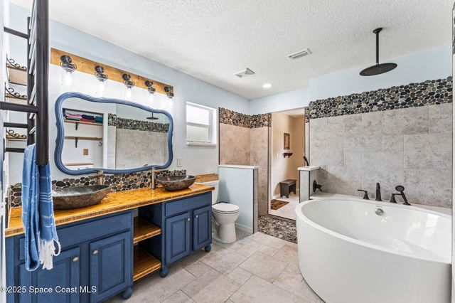 3565 Johns Road, Mims, FL 32754