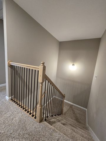 1176 Cottonwood Dr, Clarksville, TN 37040