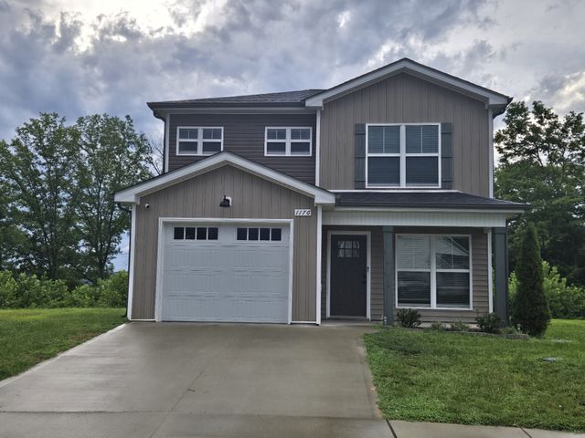 1176 Cottonwood Dr, Clarksville, TN 37040