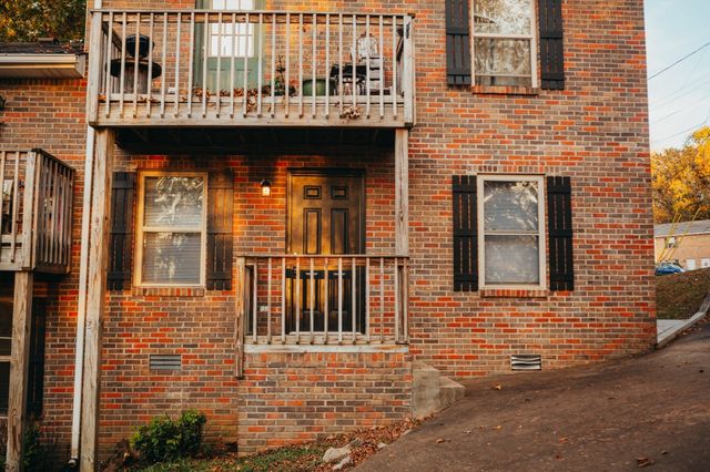 470 Martha Ln Apt H, Clarksville, TN 37043